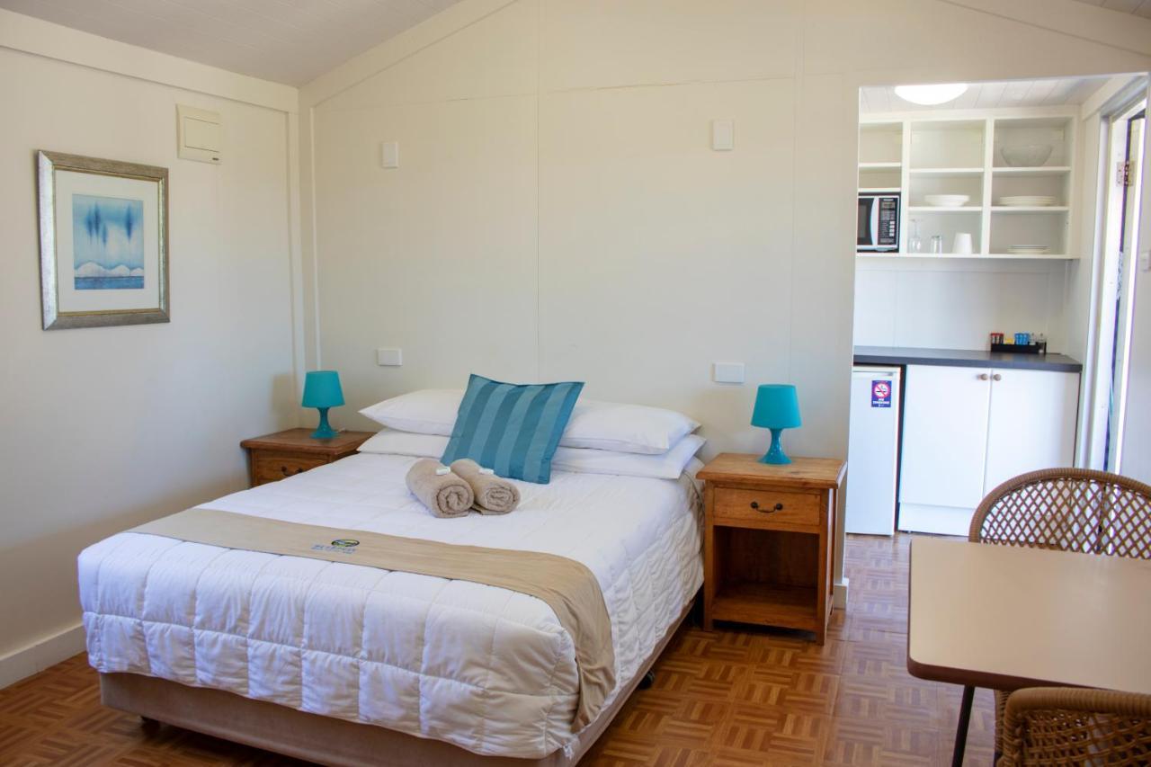Seaspray Beach Holiday Park Dongara Bagian luar foto