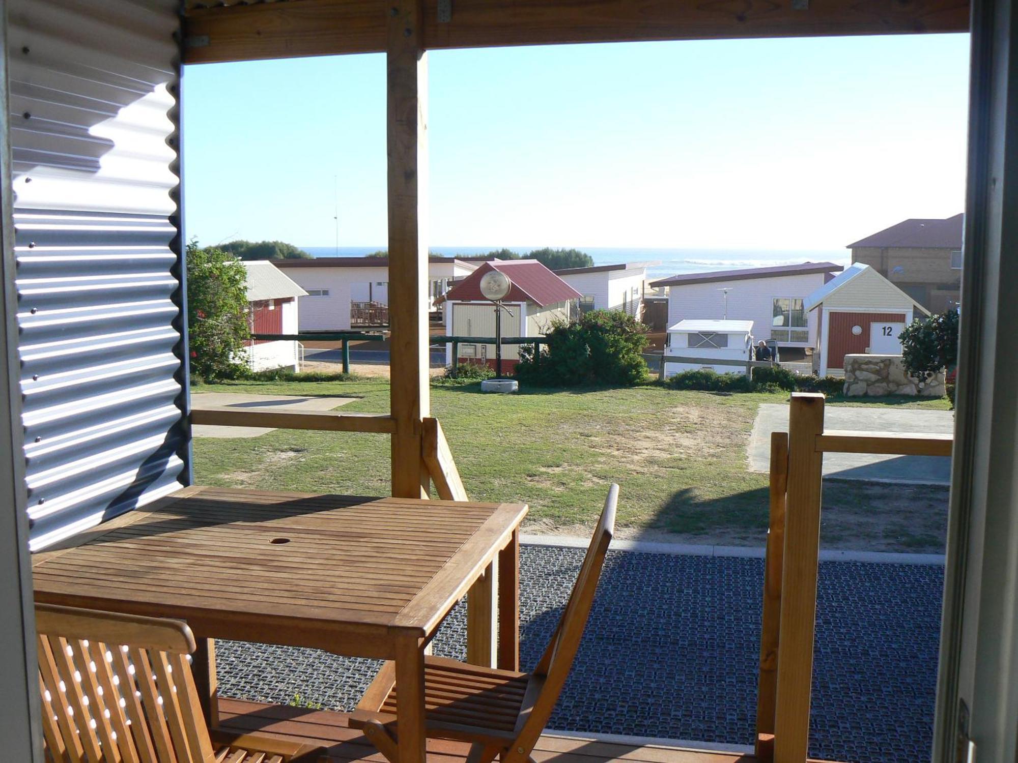 Seaspray Beach Holiday Park Dongara Bagian luar foto